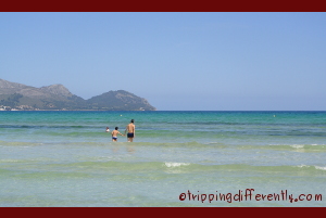 It was simply too cold for me... while we were sitting at the beach, we saw a couple of Chinese ladies walking the beach, offering massages for 10Euros...