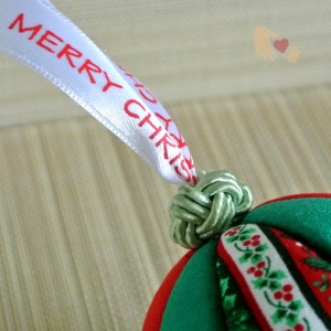 20141121c_CB_greenredtraditional_whitegreenR