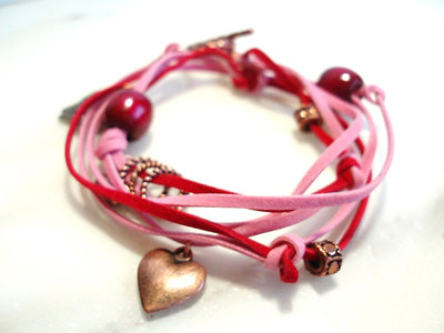 redpinkheartbracelet