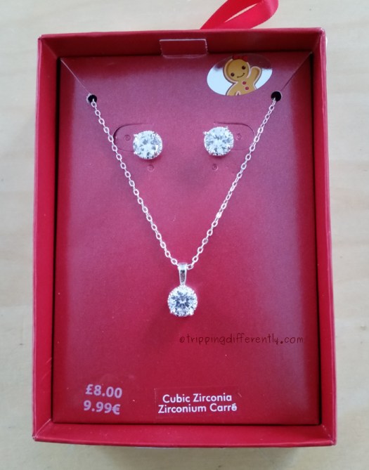 birthdaygiveaway20151203c